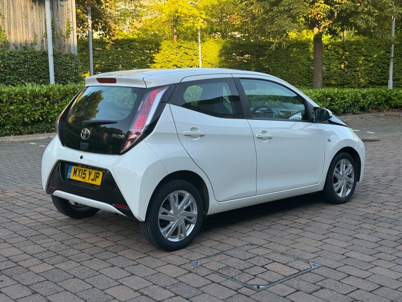 TOYOTA AYGO