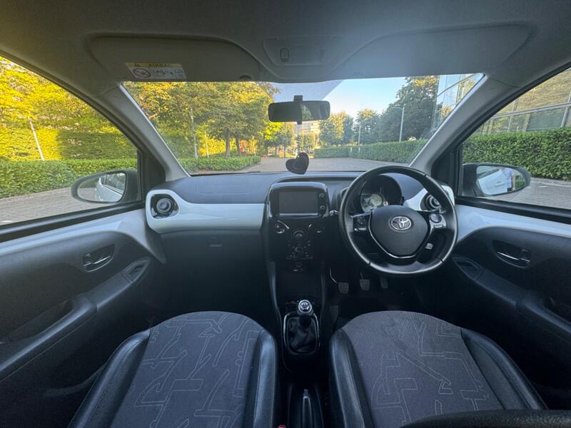 TOYOTA AYGO
