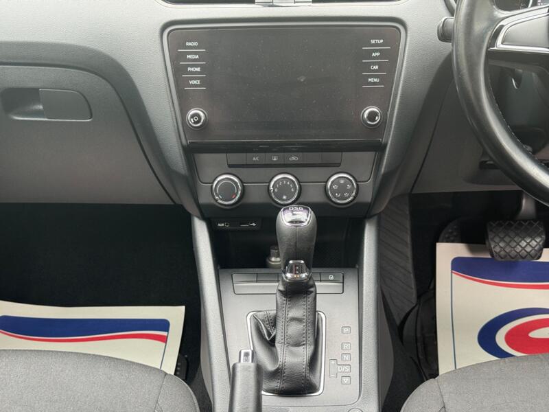 SKODA OCTAVIA