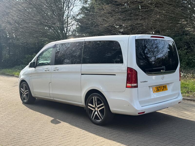 MERCEDES-BENZ V CLASS