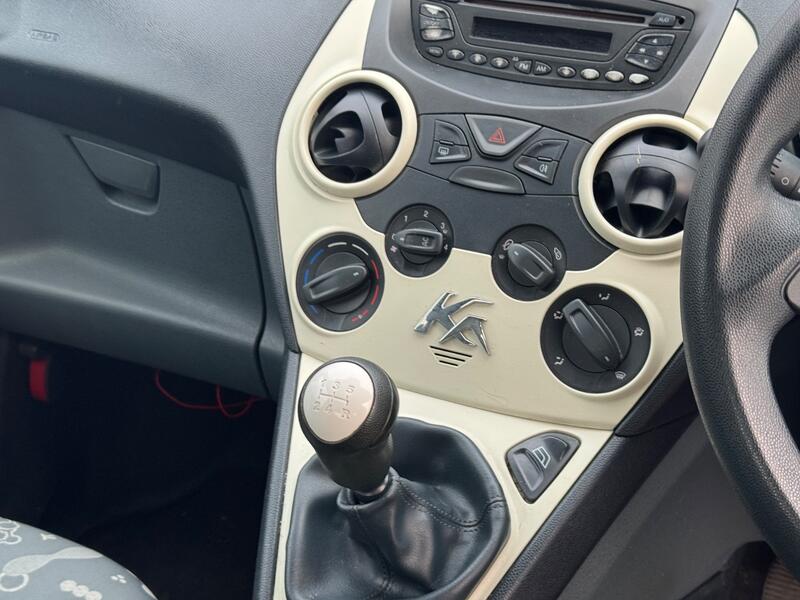 FORD KA