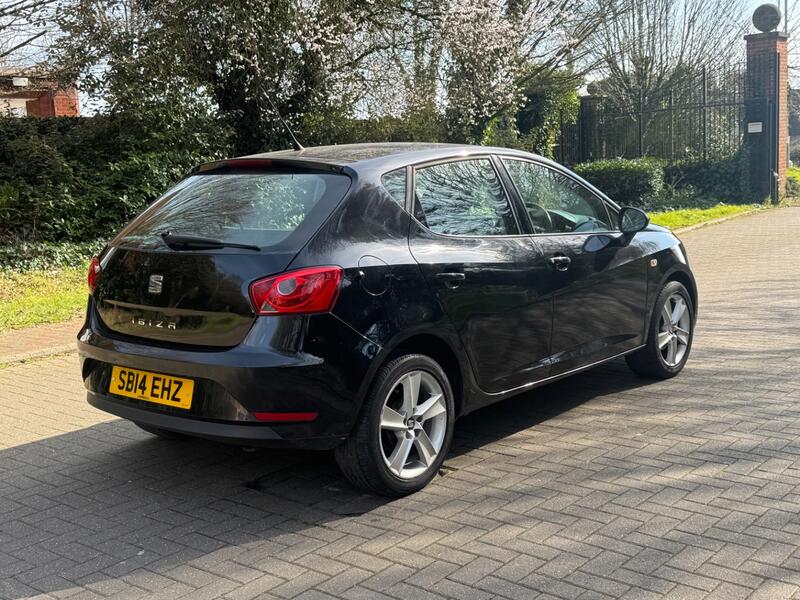 SEAT IBIZA