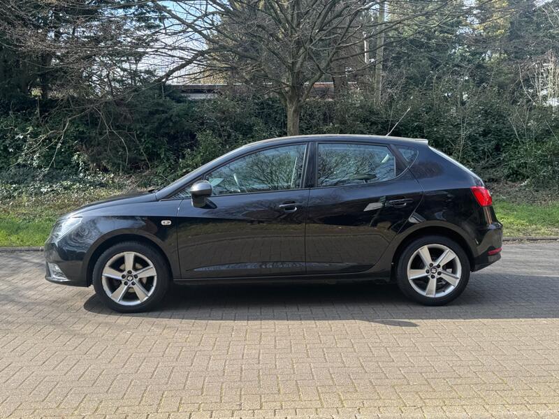 SEAT IBIZA