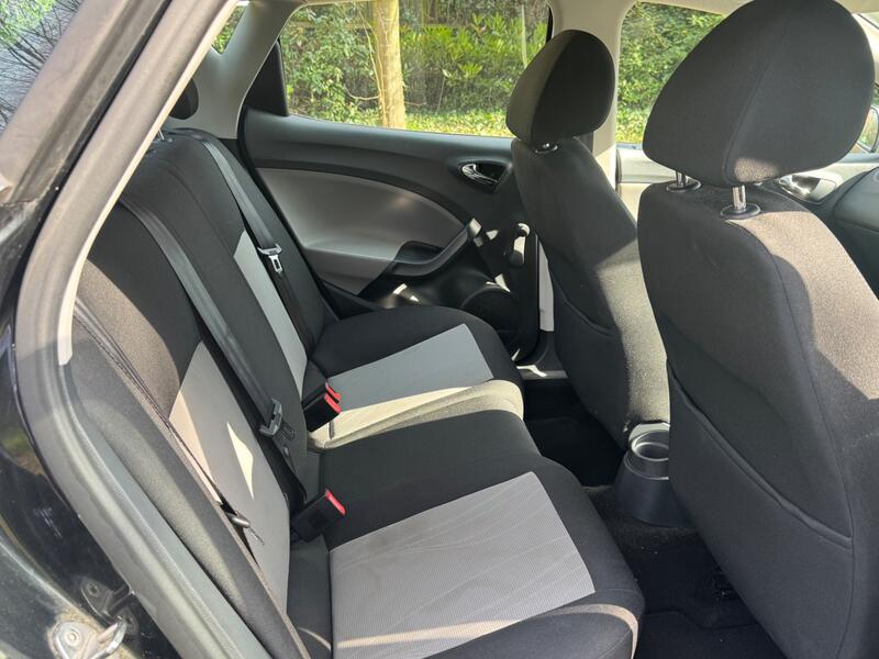 SEAT IBIZA