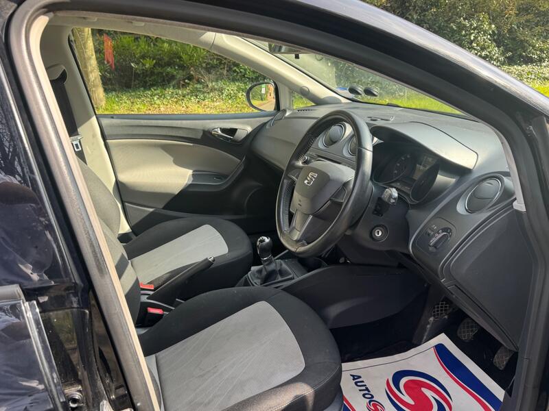 SEAT IBIZA