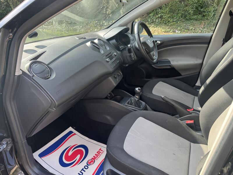 SEAT IBIZA