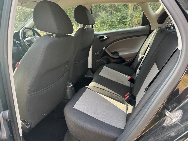 SEAT IBIZA