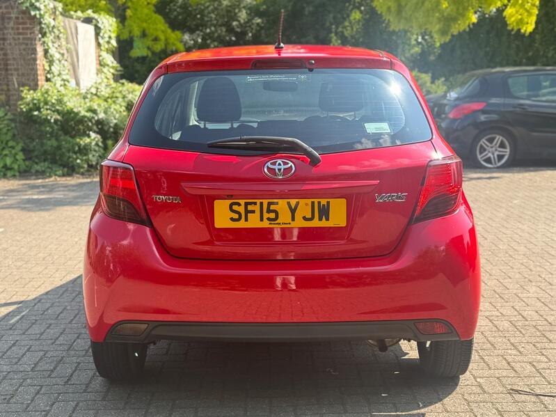 TOYOTA YARIS