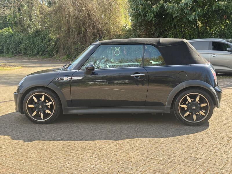 MINI CONVERTIBLE