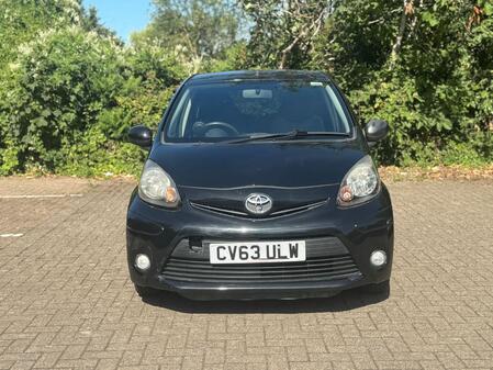 TOYOTA AYGO 1.0 VVT-i +